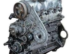 Дизельный двигатель 4d56