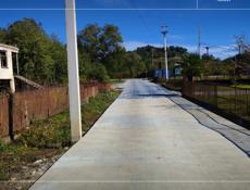 УЧАСТОК ГУЛЬРИПШ С ВЕТХИМ СТРОЕНИЕМ