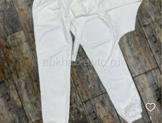 Женская одежда в наличии 
