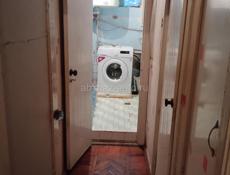 Продаётся двухкомнатная квартира новый район 7 этаж кераз 16