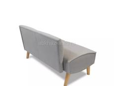 Продаются диваничики 3 шт . Светло-серого цвета . Российской мебельной фабрики . Ножки деревянные . Каркас деревянный. 10 тыс шт