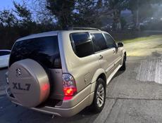Suzuki XL7