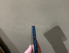 Продам айфон 14 в идеальном состоянии есть пару коцок но это не мешает стоит все родное не чего не менялось туртон фейс все работает любые проверки 