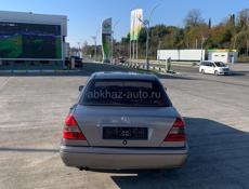 Mercedes-Benz C-Класс