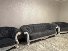 продаю диван и 2 кресла