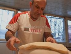 Требуется пекарь 