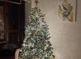 Продам елку с гирляндой «роса», 210см 