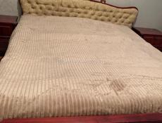 Продаётся спальня 