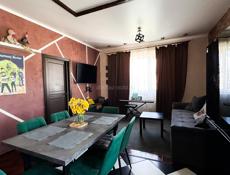 Продается 3х комнатная квартира с ремонтом Новый Район 