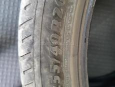 255 40 R20