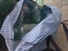 Продаю 3 литровые банки 