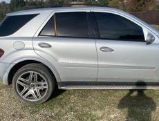 Mercedes-Benz ML