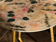 Журнальный столик