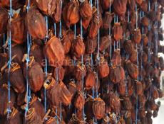 Сушенная хурма, разная цена