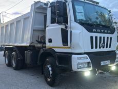 Экскаватор