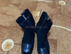 Продаю пальто и сапоги