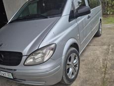 Mercedes-Benz Viano
