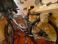 Продам велосипед скоростной в идеальном состоянии писать на ветсап 