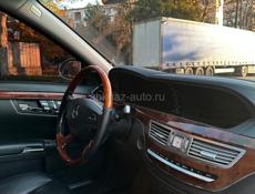 Mercedes-Benz S-Класс