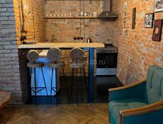 В самом центре 