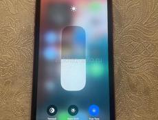 Продаю айфон 10xr