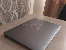 Продам Макбук