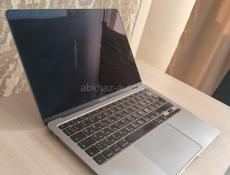 Продам Макбук