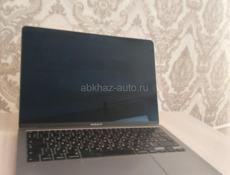 Продам Макбук