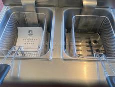 Фритюрница новая 