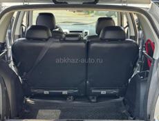 Mitsubishi Outlander XL