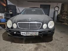 Mercedes-Benz 200-Series