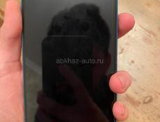 Продам телефон айфон 12 