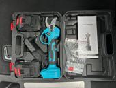 Секатор аккумуляторный 