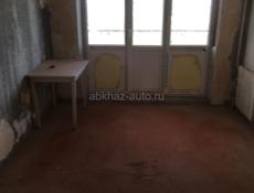 Продам 3х комнатную квартиру под ремонт 