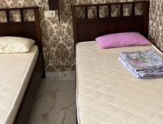 Сдается 2-х комнатная квартира в центре Сухума. Рынок