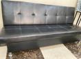 Продаю диван офисный , раскладной , в идеальном состоянии, , 2 метра длина . Четыре человека помещаются. 10 т . Успейте ) 