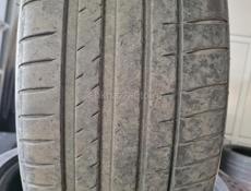 225 45 R18 michelin 