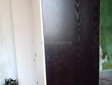 Шкаф. Трехярусный