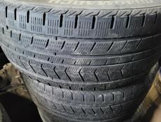 275 45 R20 две штуки 