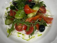 Требуется повар