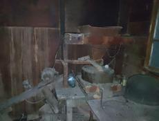 Мельница для дома не большая Матор трех фазный  