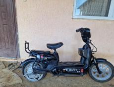 Электрический мопед