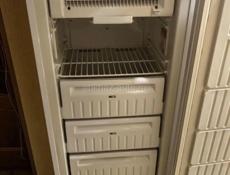 Морозильная камера Индезит.