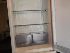 Холодильник.