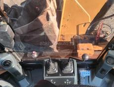 Экскаватор