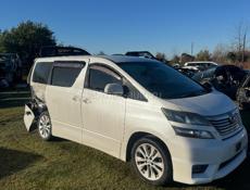 Тойота Валфаер 3.5. 4 WD.