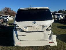 Тойота Валфаер 3.5. 4 WD.