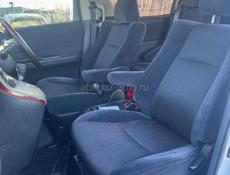 Тойота Валфаер 3.5. 4 WD.