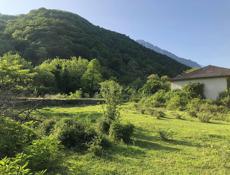 Рица продаю участок срочно)