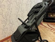 Хорошая прогулочная коляска ,в нормальном состоянии